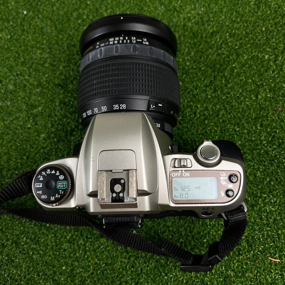 Pentax ZX Series 35mm Film SLR Camera - Picture 4 of 6
